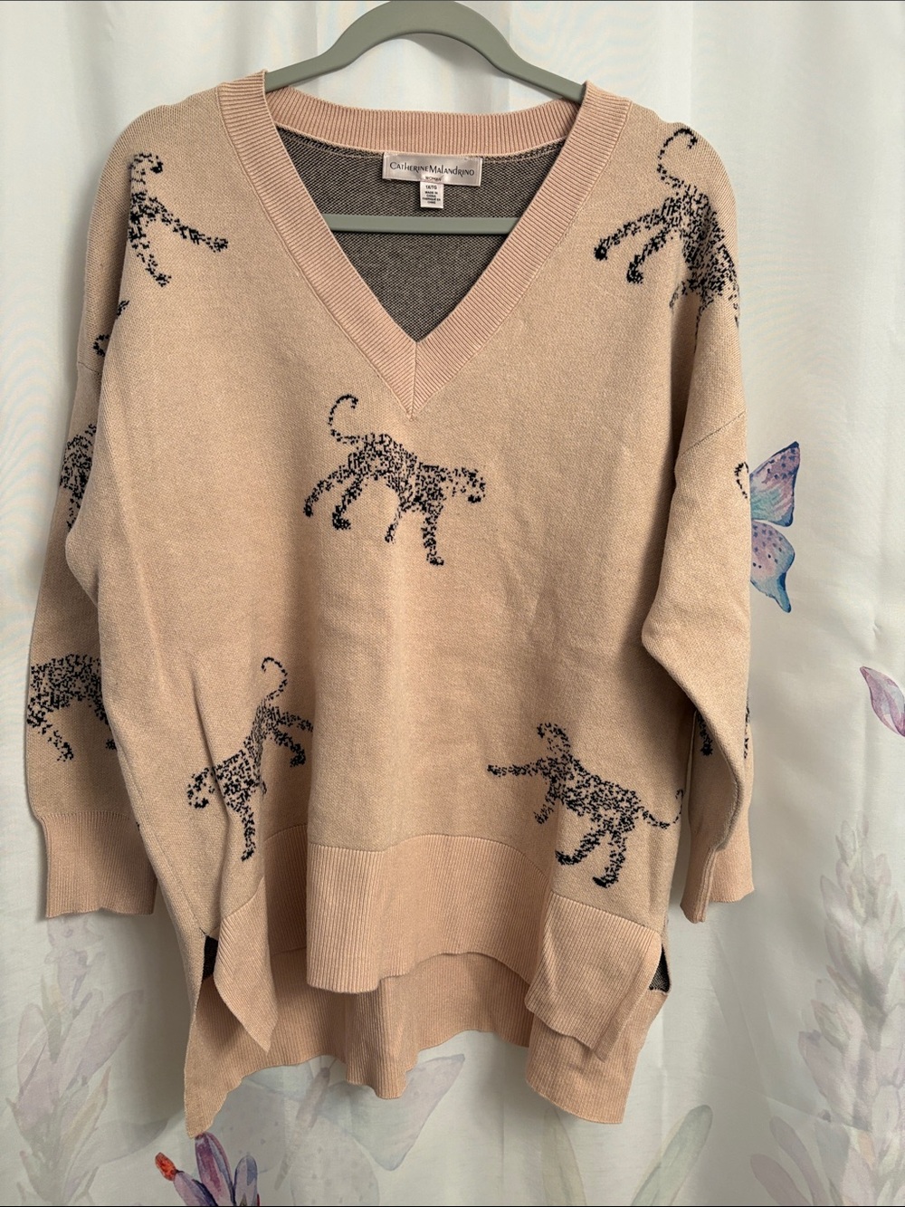 V-Neck Leopard Print Sweater - New Tan 1XL
